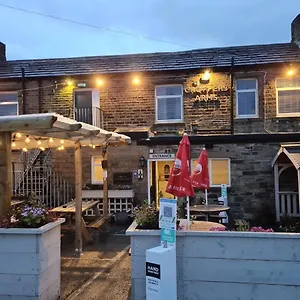 Croppers Arms 3* Huddersfield