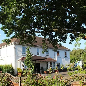 The Gatwick White House 2* Horley