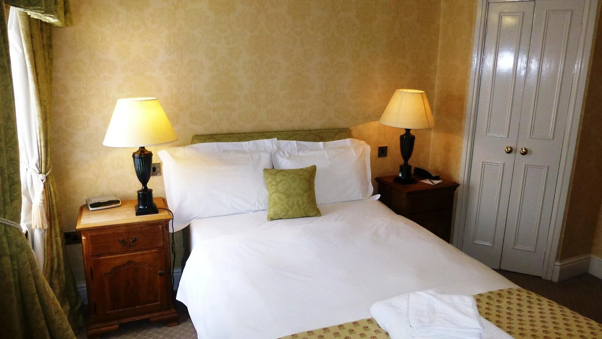 The Bear Hotel Bath